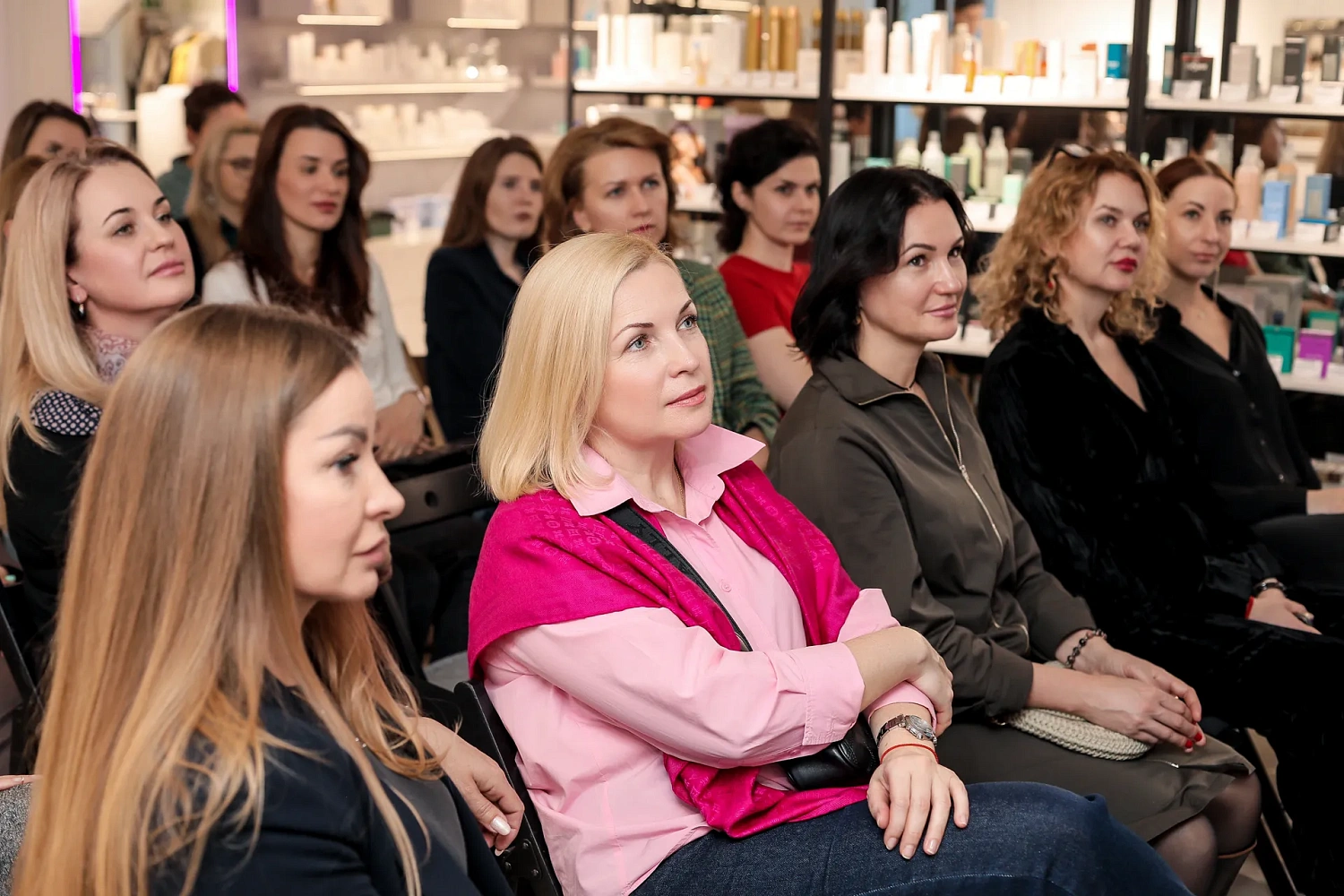 Фотоотчет Проект о женщинах. 27.02 - Рада Згонник