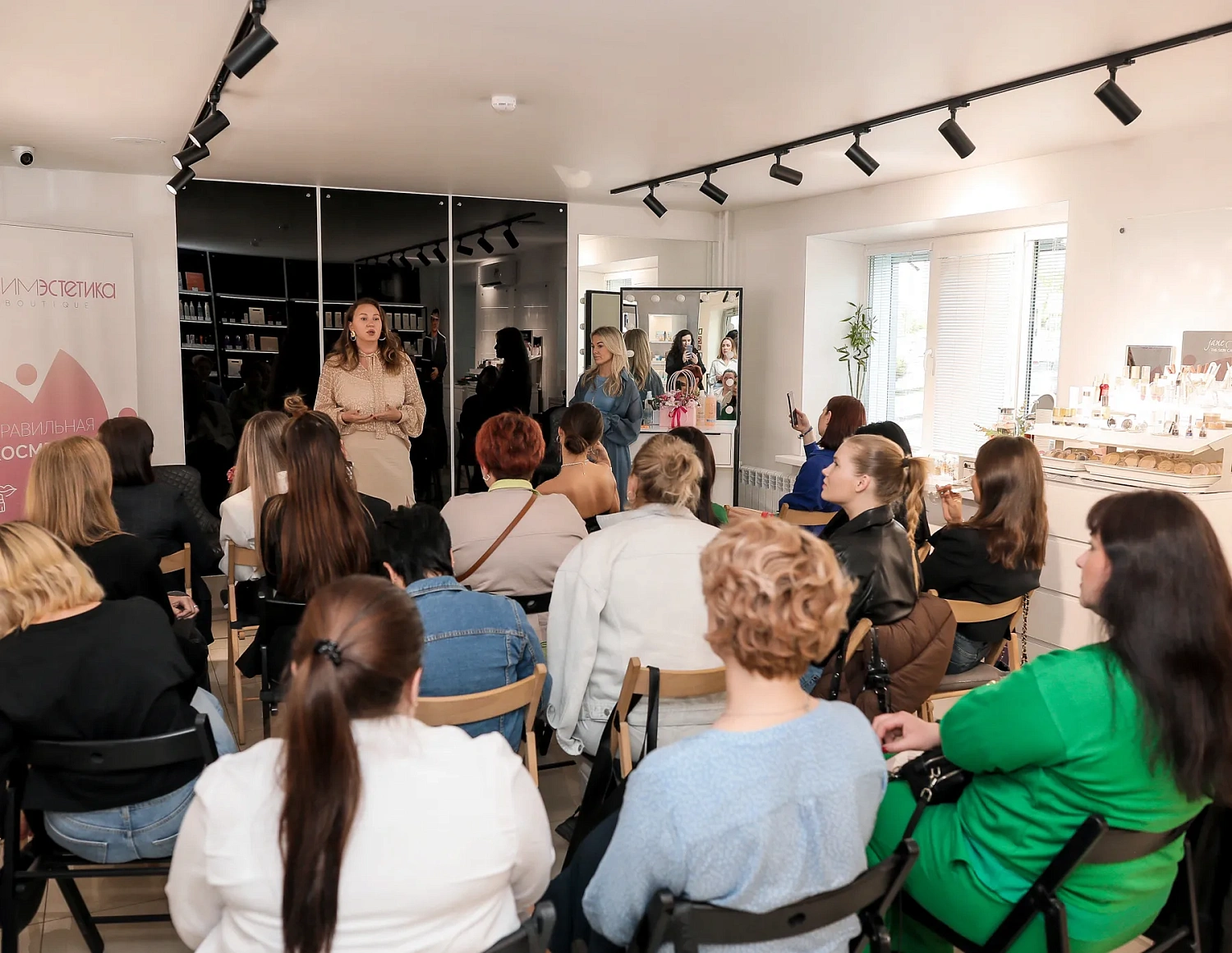 Фотоотчет Проект о женщинах. 30.05 - Марина Грабская