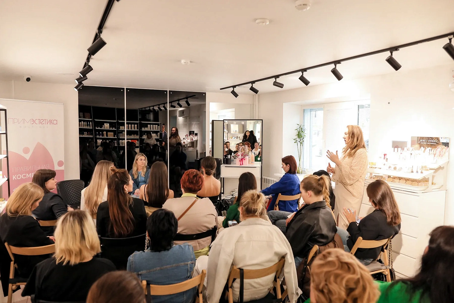 Фотоотчет Проект о женщинах. 30.05 - Марина Грабская