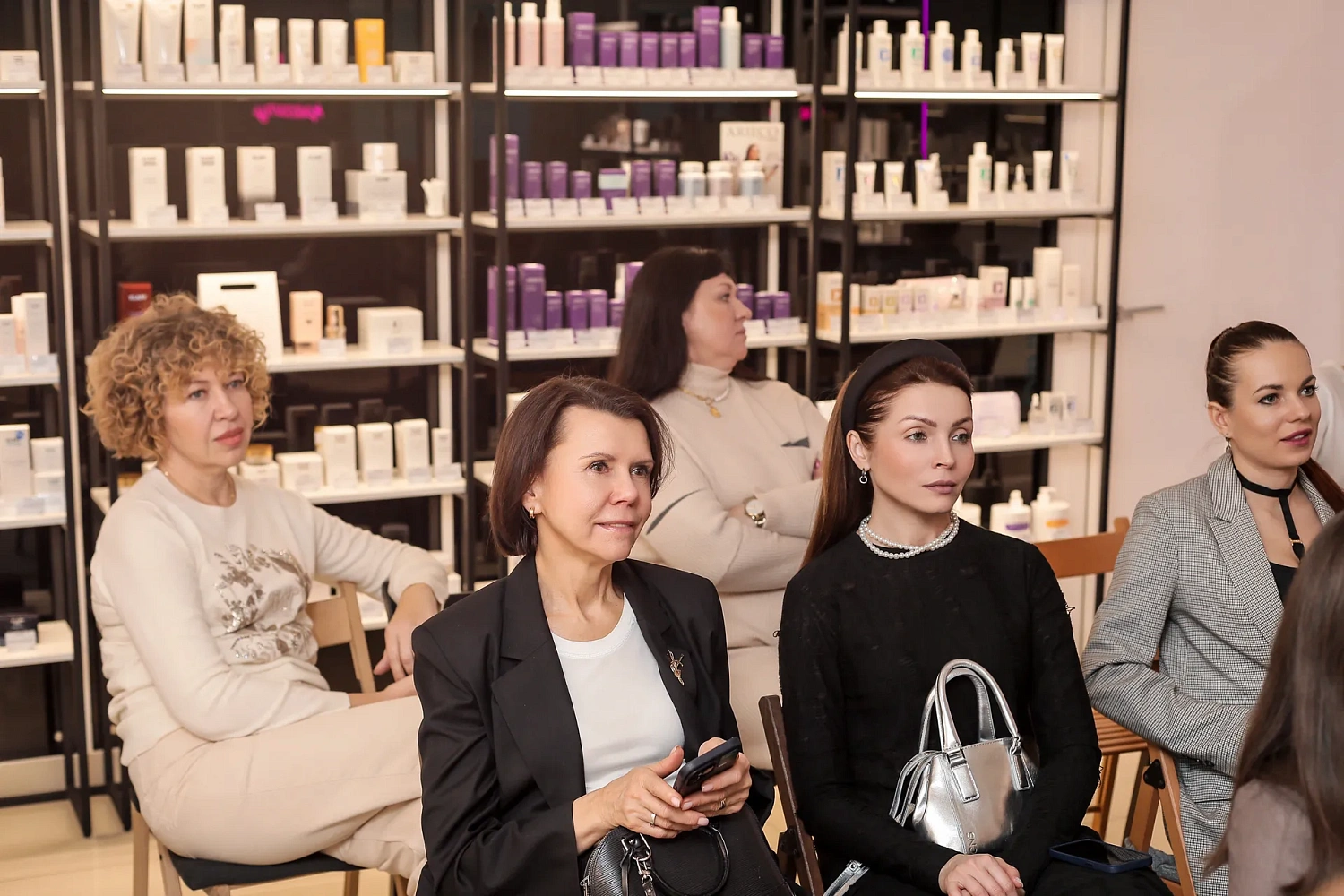 Фотоотчет Проект о женщинах. 27.02 - Рада Згонник